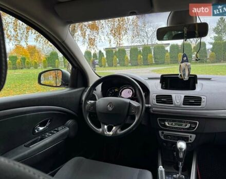 Білий Рено Меган, об'ємом двигуна 1.5 л та пробігом 215 тис. км за 8600 $, фото 14 на Automoto.ua