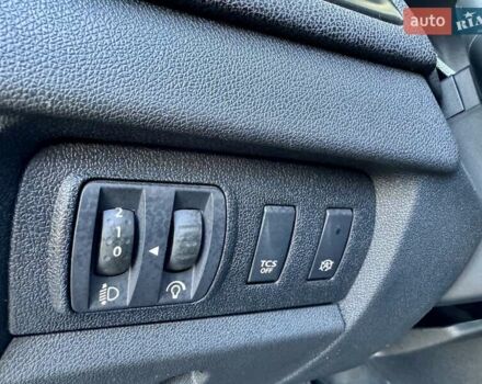 Белый Рено Меган, объемом двигателя 1.5 л и пробегом 222 тыс. км за 5499 $, фото 11 на Automoto.ua