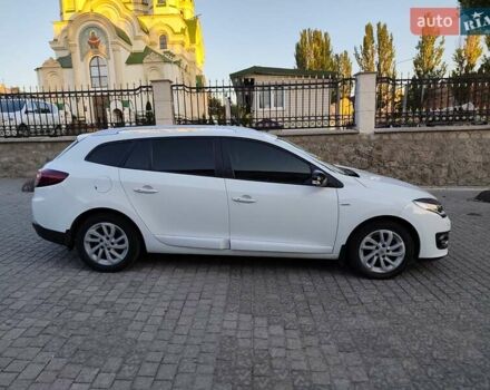 Білий Рено Меган, об'ємом двигуна 1.5 л та пробігом 245 тис. км за 8999 $, фото 4 на Automoto.ua