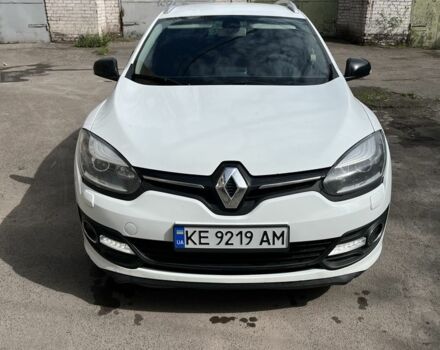 Белый Рено Меган, объемом двигателя 1.5 л и пробегом 325 тыс. км за 8100 $, фото 5 на Automoto.ua