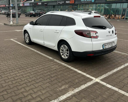 Белый Рено Меган, объемом двигателя 1.46 л и пробегом 206 тыс. км за 7300 $, фото 3 на Automoto.ua