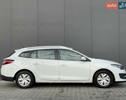 Белый Рено Меган, объемом двигателя 1.5 л и пробегом 196 тыс. км за 9500 $, фото 7 на Automoto.ua