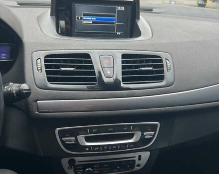 Белый Рено Меган, объемом двигателя 1.46 л и пробегом 206 тыс. км за 7300 $, фото 16 на Automoto.ua