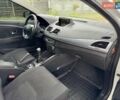 Белый Рено Меган, объемом двигателя 1.5 л и пробегом 205 тыс. км за 6999 $, фото 22 на Automoto.ua