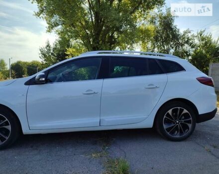 Белый Рено Меган, объемом двигателя 1.46 л и пробегом 294 тыс. км за 8999 $, фото 5 на Automoto.ua