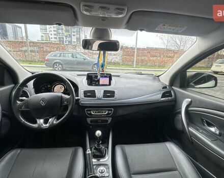 Белый Рено Меган, объемом двигателя 1.46 л и пробегом 320 тыс. км за 7999 $, фото 41 на Automoto.ua