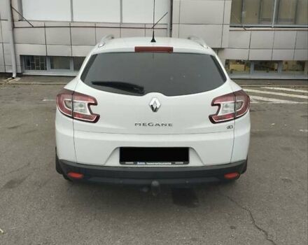 Белый Рено Меган, объемом двигателя 1.5 л и пробегом 349 тыс. км за 8200 $, фото 1 на Automoto.ua