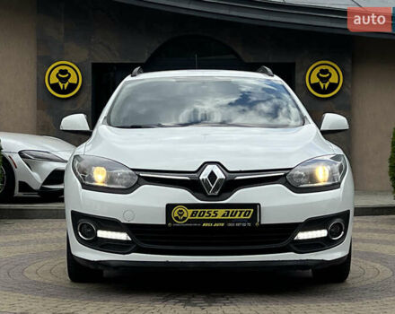 Белый Рено Меган, объемом двигателя 1.46 л и пробегом 243 тыс. км за 8850 $, фото 1 на Automoto.ua