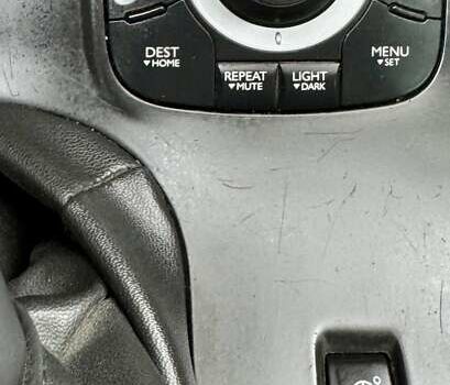 Белый Рено Меган, объемом двигателя 1.5 л и пробегом 205 тыс. км за 6700 $, фото 20 на Automoto.ua