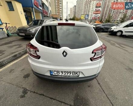 Рено Меган 2015 в Киеве на Automoto.ua Белый Рено Меган, объемом двигателя 1.46 л и пробегом 243 тыс. км за 9000 $, фото 10 на Automoto.ua
