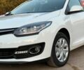 Белый Рено Меган, объемом двигателя 1.5 л и пробегом 250 тыс. км за 8150 $, фото 17 на Automoto.ua