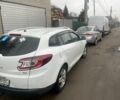 Белый Рено Меган, объемом двигателя 1.5 л и пробегом 450 тыс. км за 7327 $, фото 4 на Automoto.ua