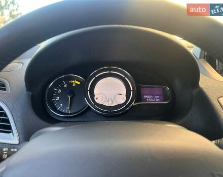 Белый Рено Меган, объемом двигателя 1.5 л и пробегом 190 тыс. км за 9100 $, фото 15 на Automoto.ua