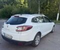 Белый Рено Меган, объемом двигателя 1.46 л и пробегом 215 тыс. км за 8500 $, фото 4 на Automoto.ua