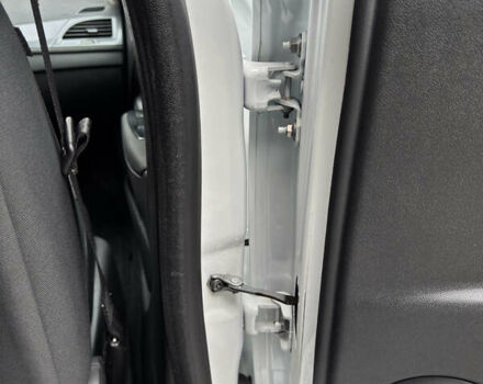 Белый Рено Меган, объемом двигателя 1.5 л и пробегом 278 тыс. км за 8900 $, фото 20 на Automoto.ua