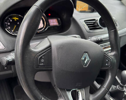 Белый Рено Меган, объемом двигателя 1.5 л и пробегом 278 тыс. км за 8900 $, фото 32 на Automoto.ua