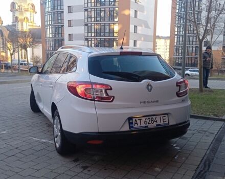 Белый Рено Меган, объемом двигателя 1.5 л и пробегом 254 тыс. км за 7850 $, фото 3 на Automoto.ua