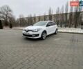 Белый Рено Меган, объемом двигателя 1.5 л и пробегом 300 тыс. км за 8500 $, фото 1 на Automoto.ua