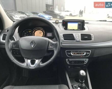 Білий Рено Меган, об'ємом двигуна 1.5 л та пробігом 315 тис. км за 8790 $, фото 17 на Automoto.ua