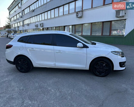 Белый Рено Меган, объемом двигателя 1.5 л и пробегом 165 тыс. км за 9500 $, фото 23 на Automoto.ua