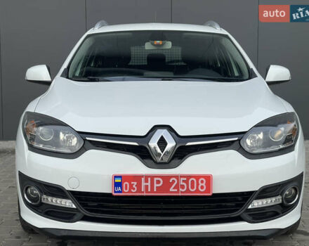 Белый Рено Меган, объемом двигателя 1.5 л и пробегом 113 тыс. км за 11500 $, фото 2 на Automoto.ua