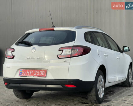Белый Рено Меган, объемом двигателя 1.5 л и пробегом 113 тыс. км за 11500 $, фото 9 на Automoto.ua