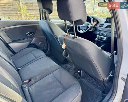 Белый Рено Меган, объемом двигателя 1.5 л и пробегом 222 тыс. км за 5499 $, фото 21 на Automoto.ua