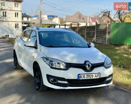 Белый Рено Меган, объемом двигателя 1.5 л и пробегом 222 тыс. км за 5499 $, фото 2 на Automoto.ua