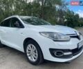 Белый Рено Меган, объемом двигателя 1.5 л и пробегом 230 тыс. км за 7900 $, фото 2 на Automoto.ua