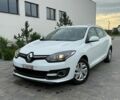 Белый Рено Меган, объемом двигателя 1.5 л и пробегом 187 тыс. км за 9000 $, фото 1 на Automoto.ua