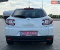 Білий Рено Меган, об'ємом двигуна 1.5 л та пробігом 217 тис. км за 10950 $, фото 2 на Automoto.ua
