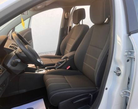 Белый Рено Меган, объемом двигателя 1.5 л и пробегом 190 тыс. км за 9200 $, фото 15 на Automoto.ua