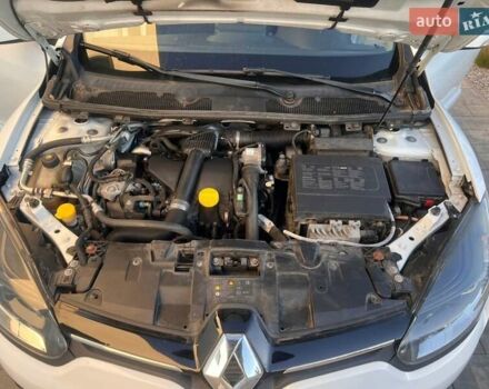 Белый Рено Меган, объемом двигателя 1.5 л и пробегом 190 тыс. км за 9100 $, фото 9 на Automoto.ua