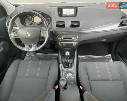 Белый Рено Меган, объемом двигателя 1.5 л и пробегом 113 тыс. км за 11500 $, фото 10 на Automoto.ua