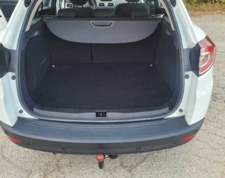 Білий Рено Меган, об'ємом двигуна 1.5 л та пробігом 125 тис. км за 10400 $, фото 16 на Automoto.ua