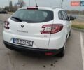Белый Рено Меган, объемом двигателя 1.5 л и пробегом 218 тыс. км за 9700 $, фото 6 на Automoto.ua