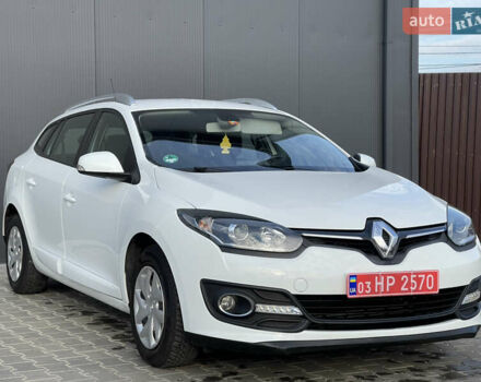 Белый Рено Меган, объемом двигателя 1.5 л и пробегом 197 тыс. км за 8900 $, фото 3 на Automoto.ua