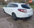 Рено Меган 2015 в Ровно на Automoto.ua Белый Рено Меган, объемом двигателя 1.5 л и пробегом 167 тыс. км за 9199 $, фото 4 на Automoto.ua