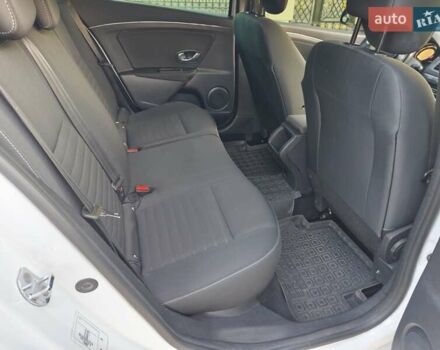 Білий Рено Меган, об'ємом двигуна 1.5 л та пробігом 245 тис. км за 8999 $, фото 25 на Automoto.ua