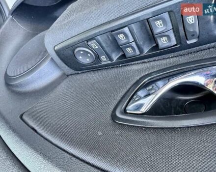 Белый Рено Меган, объемом двигателя 1.5 л и пробегом 222 тыс. км за 5499 $, фото 10 на Automoto.ua