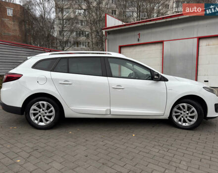 Белый Рено Меган, объемом двигателя 1.5 л и пробегом 278 тыс. км за 8900 $, фото 7 на Automoto.ua