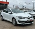 Белый Рено Меган, объемом двигателя 1.5 л и пробегом 300 тыс. км за 8790 $, фото 2 на Automoto.ua