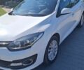 Белый Рено Меган, объемом двигателя 1.5 л и пробегом 200 тыс. км за 9000 $, фото 2 на Automoto.ua