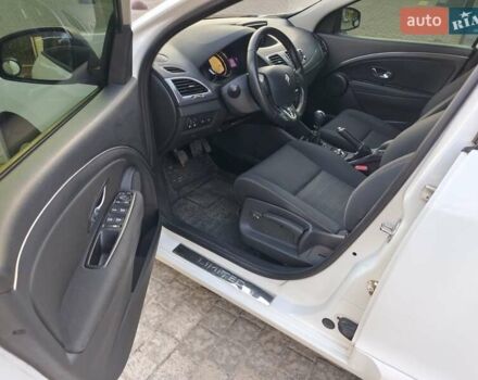 Білий Рено Меган, об'ємом двигуна 1.5 л та пробігом 245 тис. км за 8999 $, фото 17 на Automoto.ua