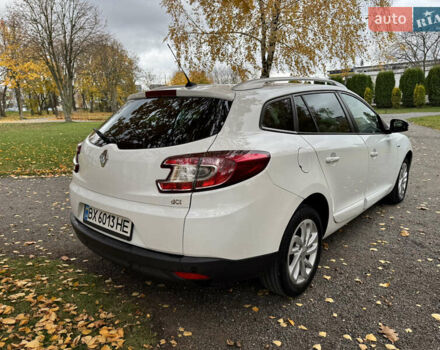 Белый Рено Меган, объемом двигателя 1.46 л и пробегом 215 тыс. км за 8450 $, фото 4 на Automoto.ua