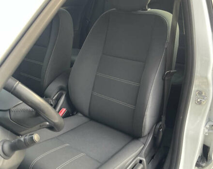 Белый Рено Меган, объемом двигателя 1.5 л и пробегом 196 тыс. км за 9500 $, фото 22 на Automoto.ua