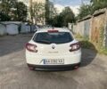Белый Рено Меган, объемом двигателя 1.5 л и пробегом 290 тыс. км за 7813 $, фото 3 на Automoto.ua
