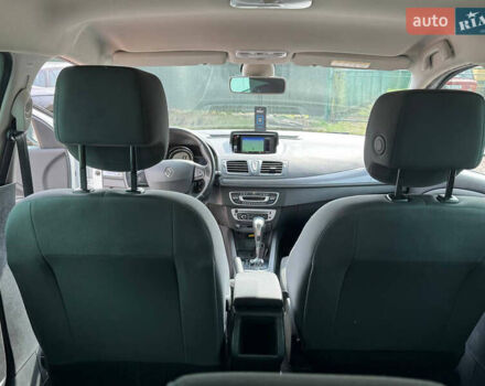 Білий Рено Меган, об'ємом двигуна 1.46 л та пробігом 223 тис. км за 9500 $, фото 7 на Automoto.ua