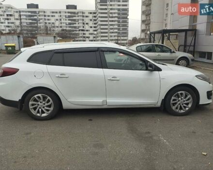 Белый Рено Меган, объемом двигателя 1.5 л и пробегом 349 тыс. км за 8200 $, фото 2 на Automoto.ua