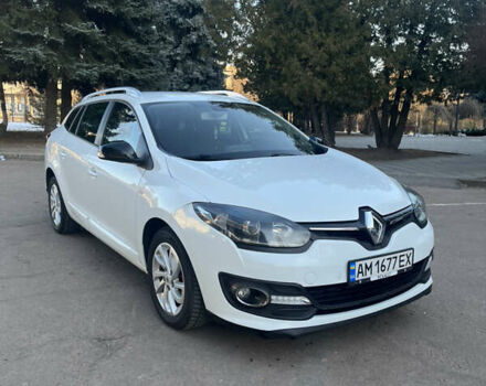 Белый Рено Меган, объемом двигателя 1.46 л и пробегом 229 тыс. км за 9000 $, фото 2 на Automoto.ua